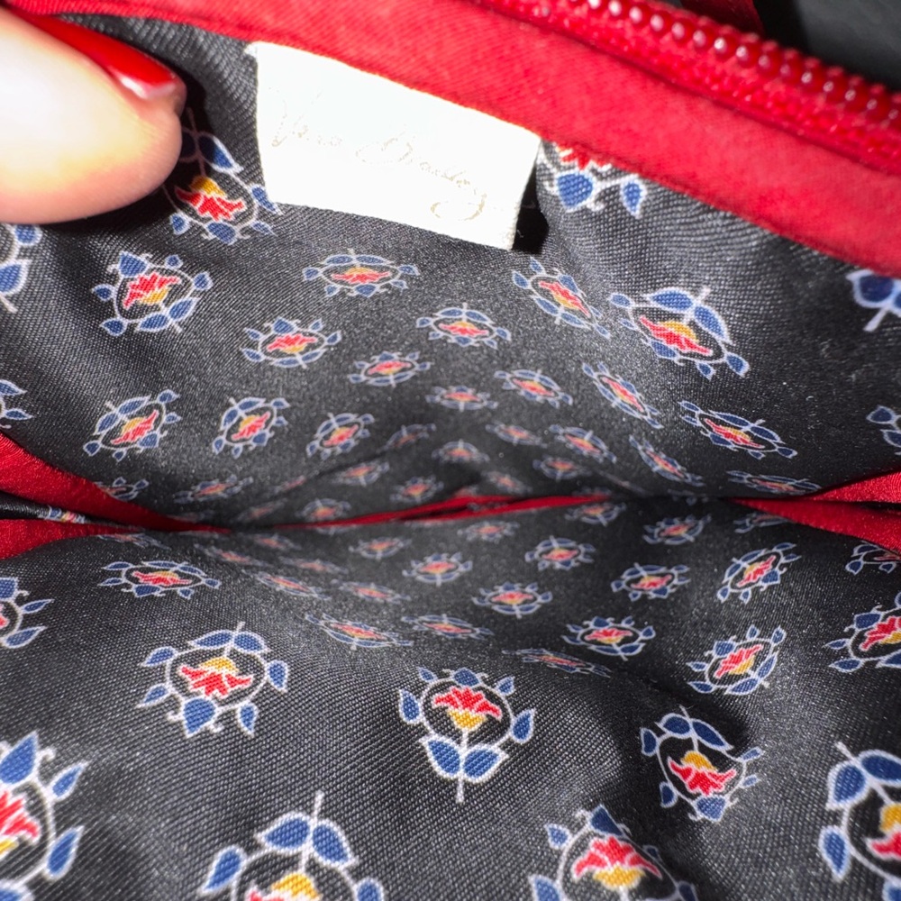 Vera Bradley Quilted Red Crossbody Shoulder Bag - Picture 4 of 7